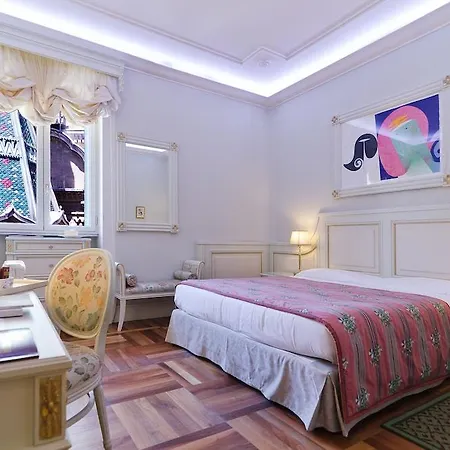 Hotel De Paris 4*