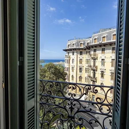 Hotel De Paris 4*