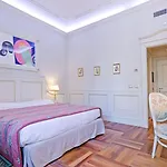 Hotel De Paris 4*