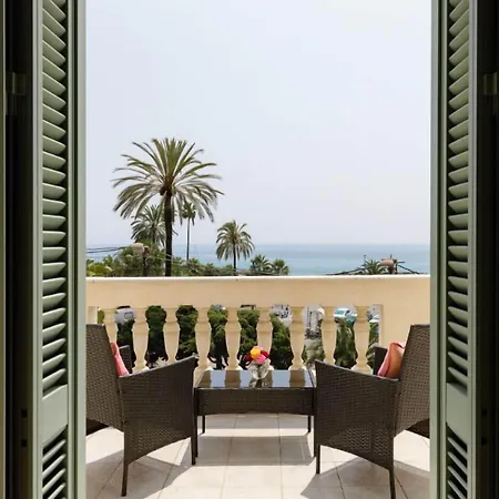 De Paris 4*